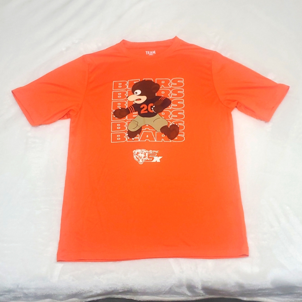 Team 365 Chicago Bears 5K Marathon T Shirt Medium